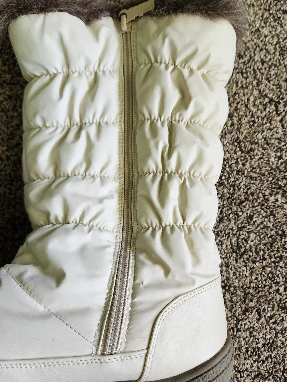 Totes Tracey III Women's Snow Boots Size 8M Double Buckle Zip Faux Fur Lining